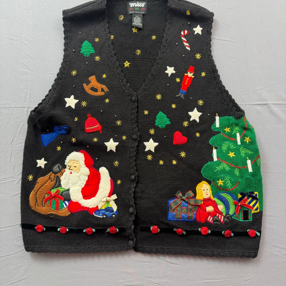 Designers‎ Originals Studio Vintage Christmas Sweater Vest Black Santa